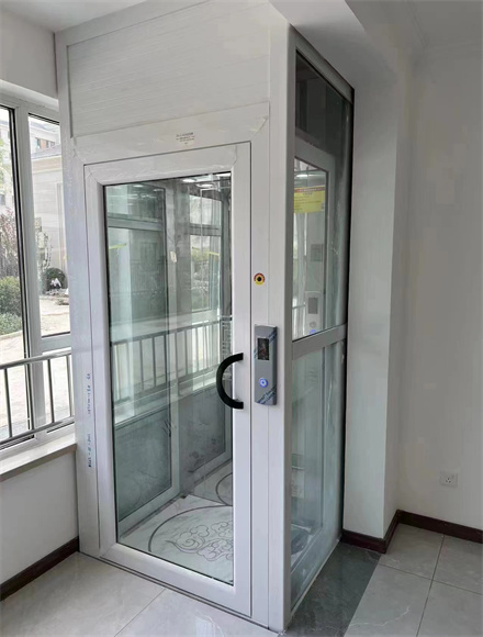 家用電梯